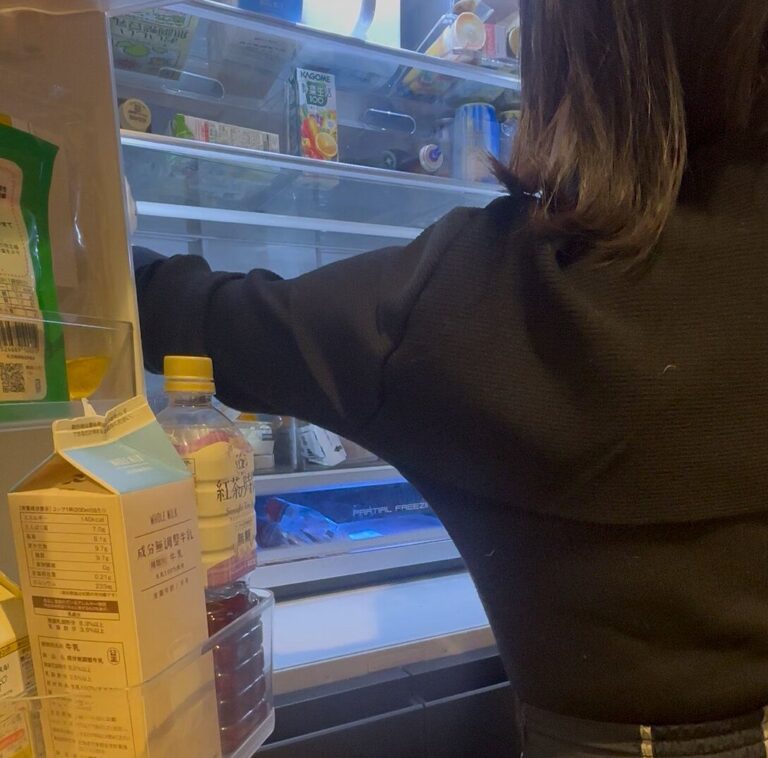 冷蔵庫が整うと節約できるは本当！”食材管理がラクになる”シンプル収納のポイント5選