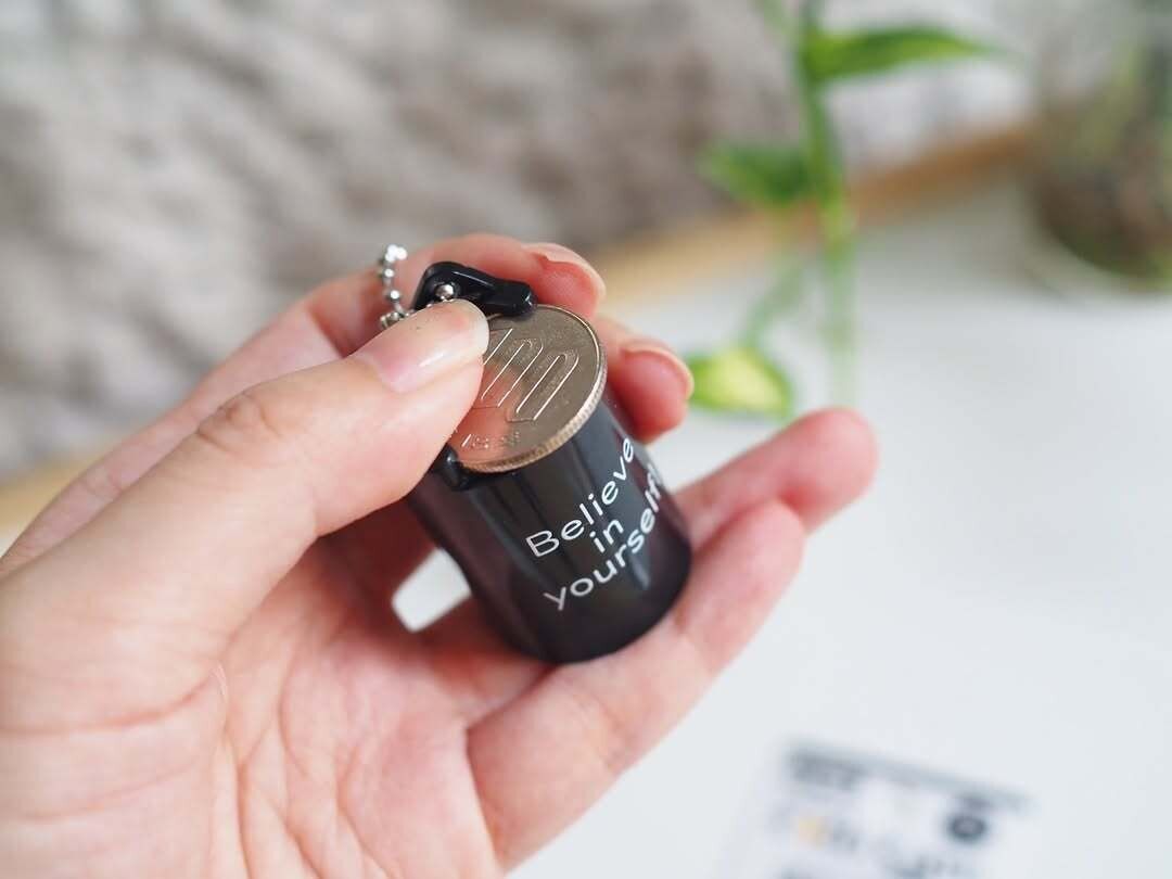 【キャンドゥ】指でスライドするだけで出し入れ簡単