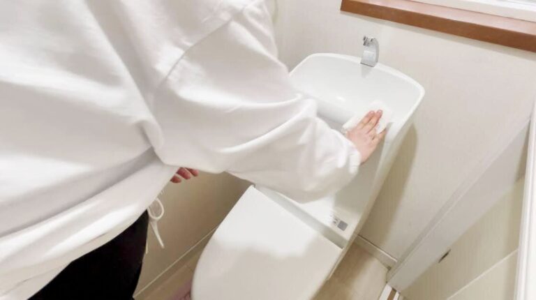 トイレ掃除は週1回で十分！頑張らずにキレイが続く「時短掃除ワザ」3つ