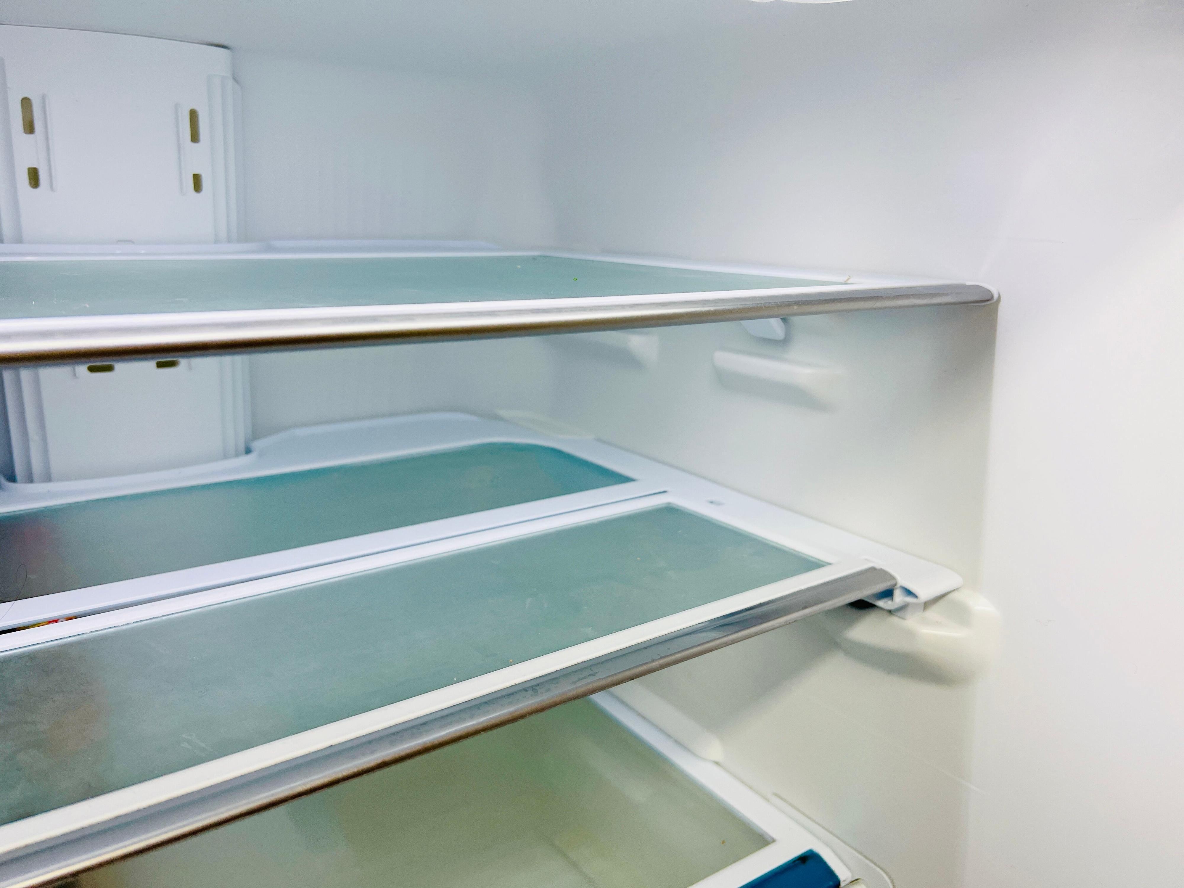 冷蔵庫内の食品