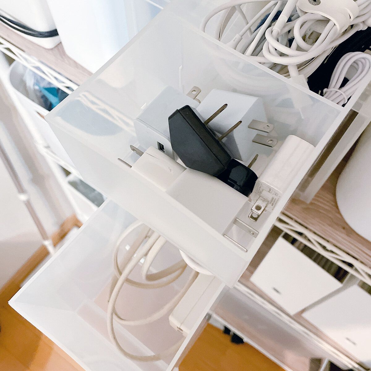 家電のコードや充電ケーブルも増えやすい