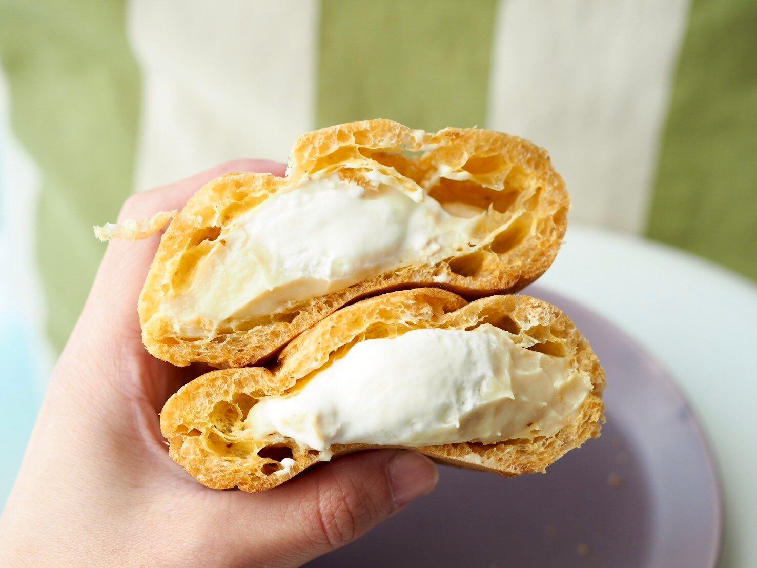 シャトレーゼ「ダブルシュークリーム 茨城県産和栗」断面写真