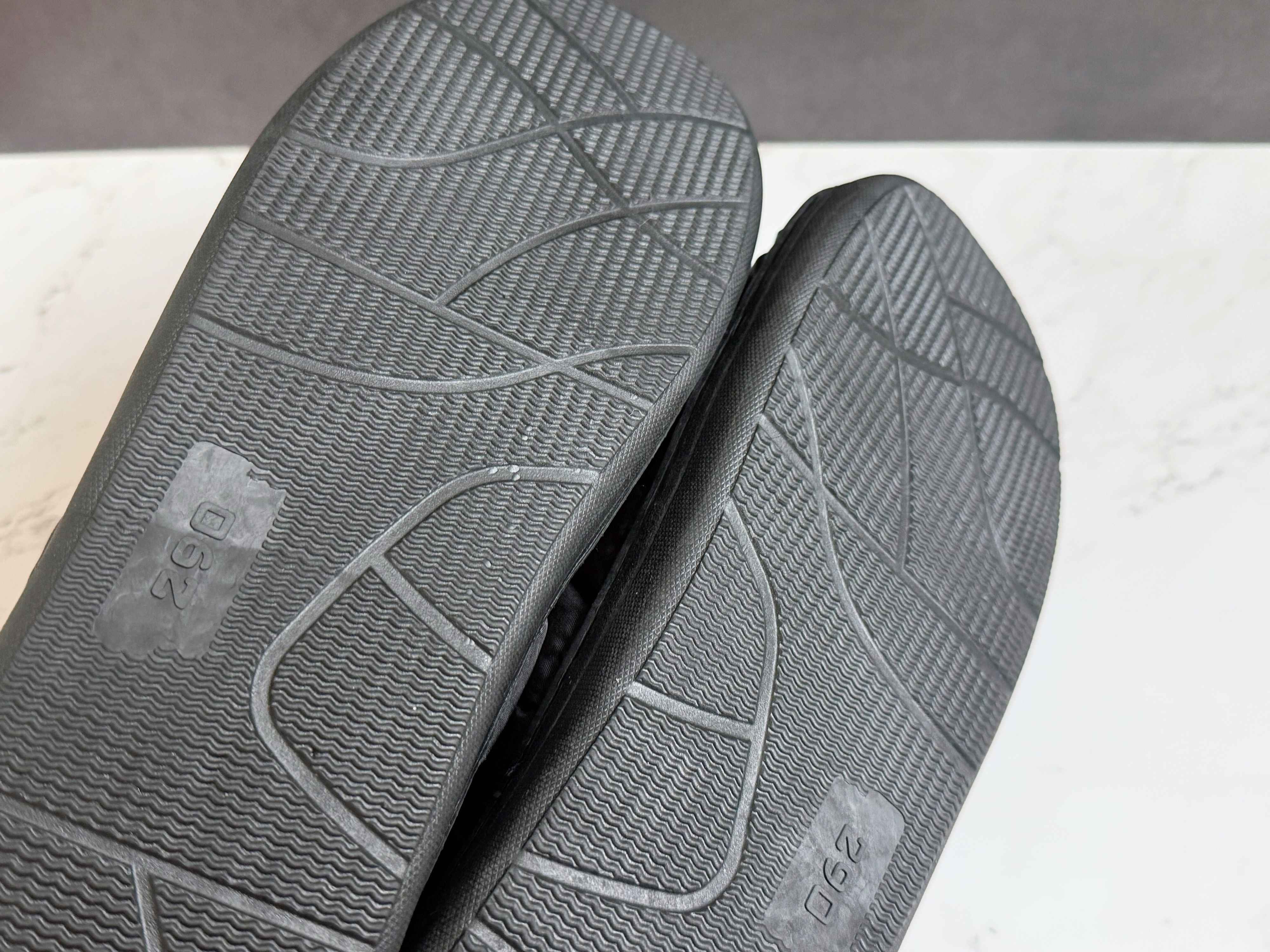 室内外で履ける