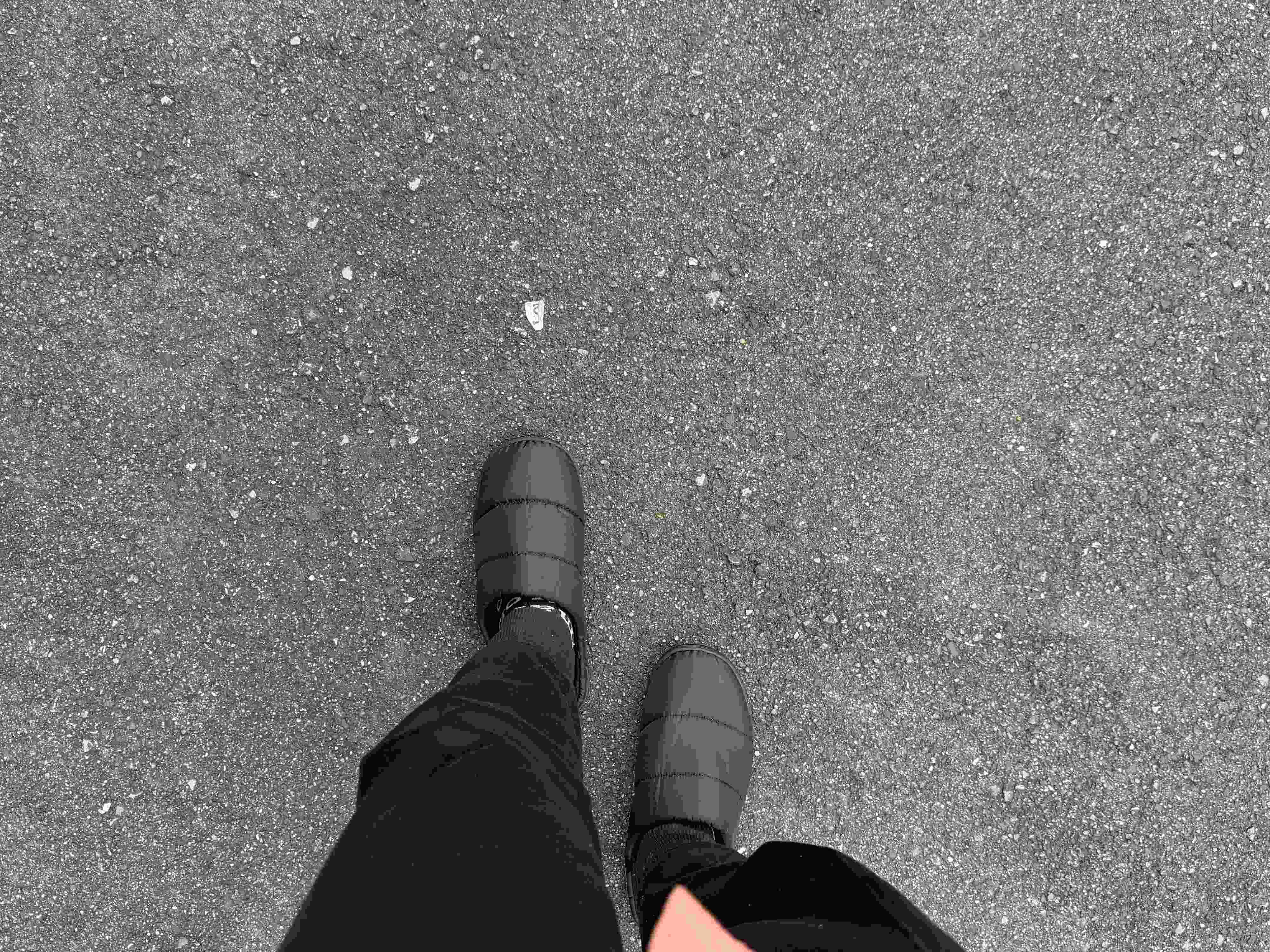 室内外で履ける!