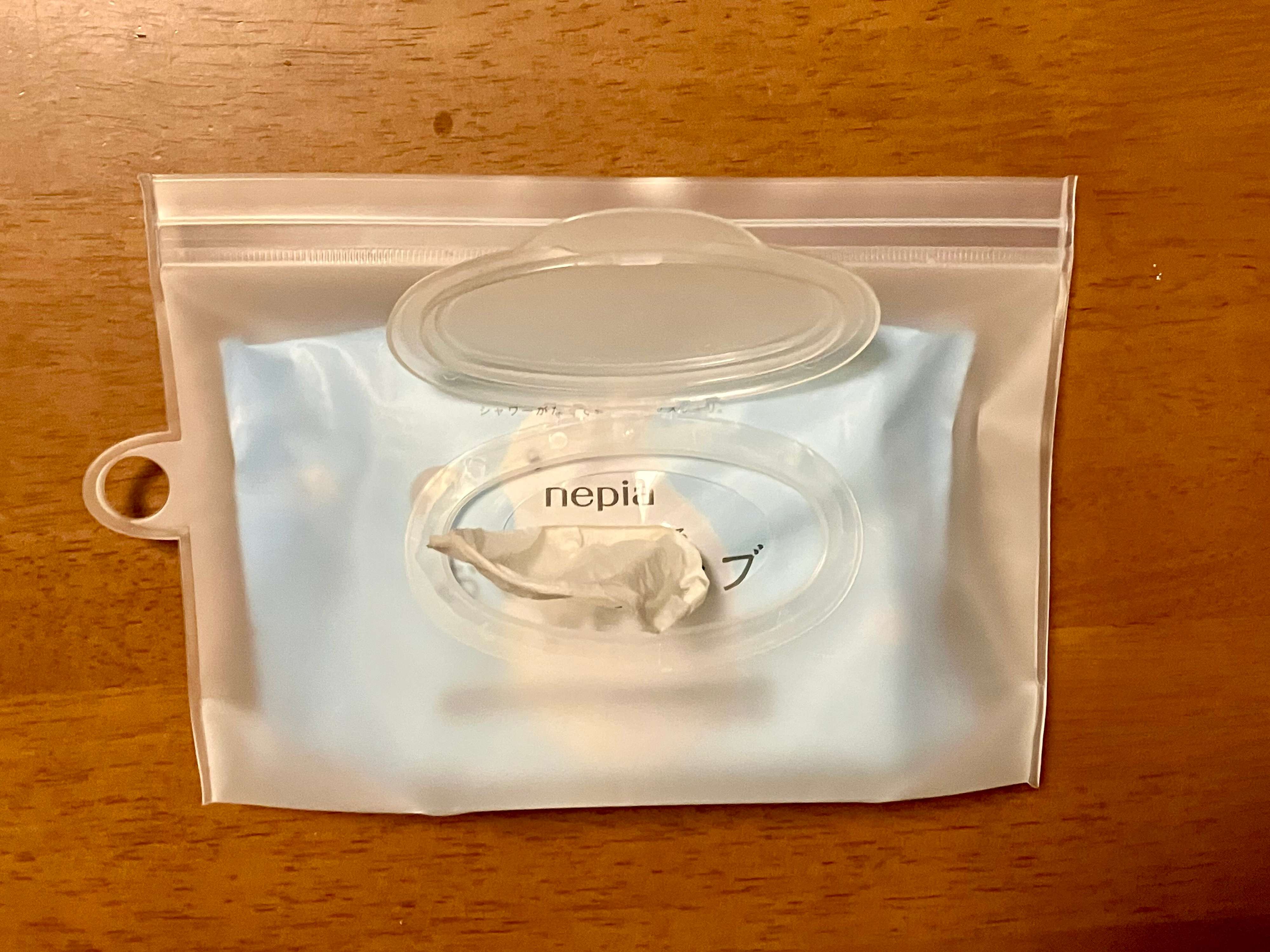 中央のフタからカンタンに取り出せます