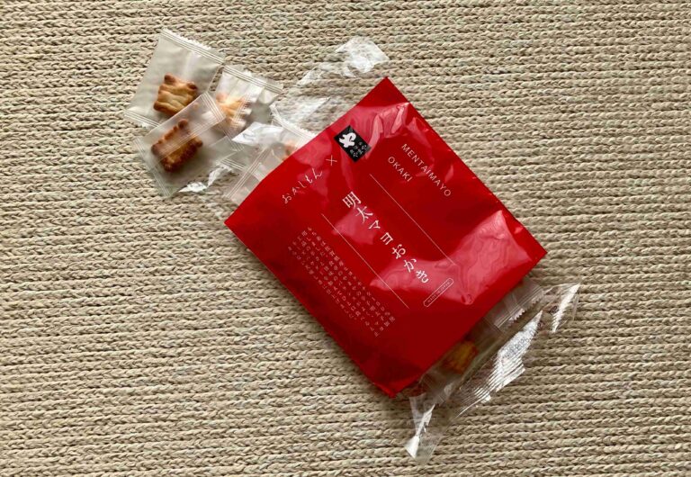 【3COINS】便利グッズだけじゃない！「明太マヨおかき」と「塗りパン ピスタチオ味」が絶品