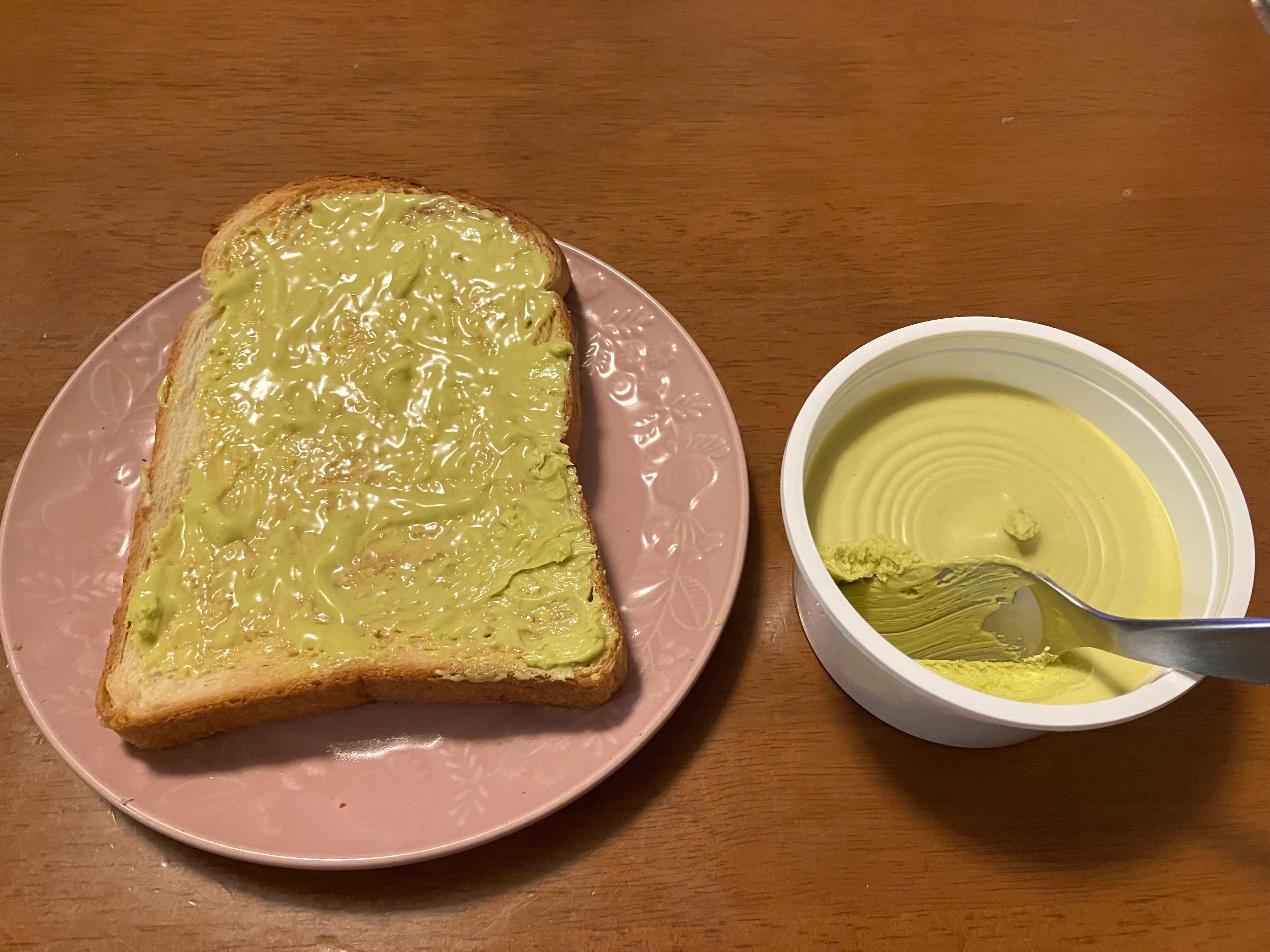 トーストにたっぷりと