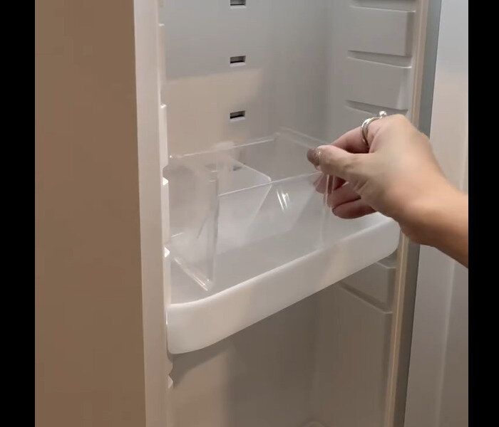 【セリア】ついに発見！洗面鏡ナナメスタンド