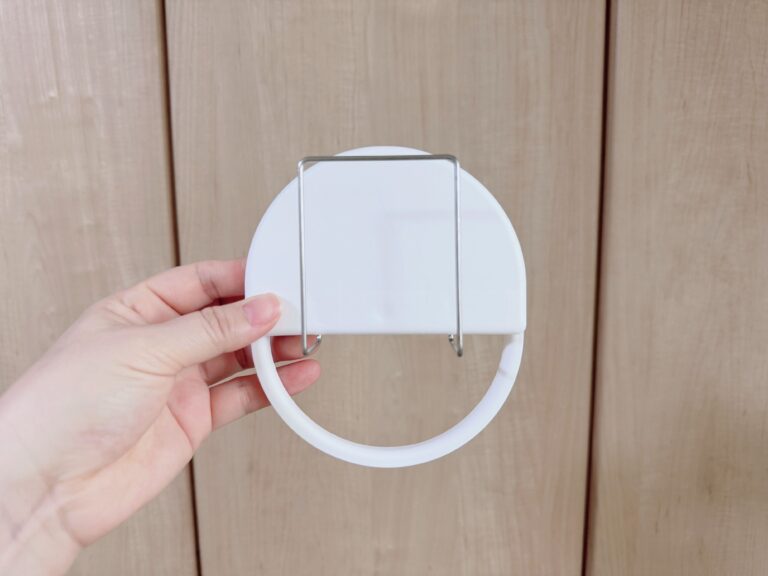 【ダイソー】見つけたらすぐ買って！隠せてデスク周りがすっきりする110円のシンプルゴミ箱