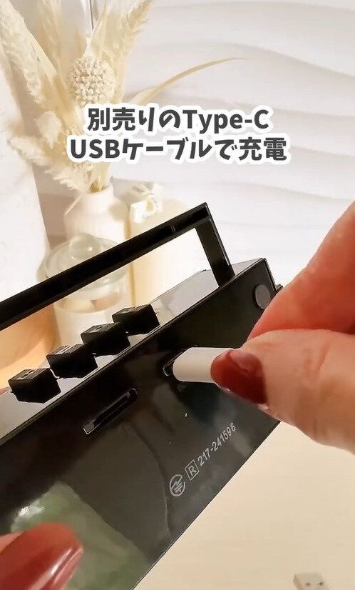 昭和レトロ!「ラジカセ風Bluetoothスピーカー」