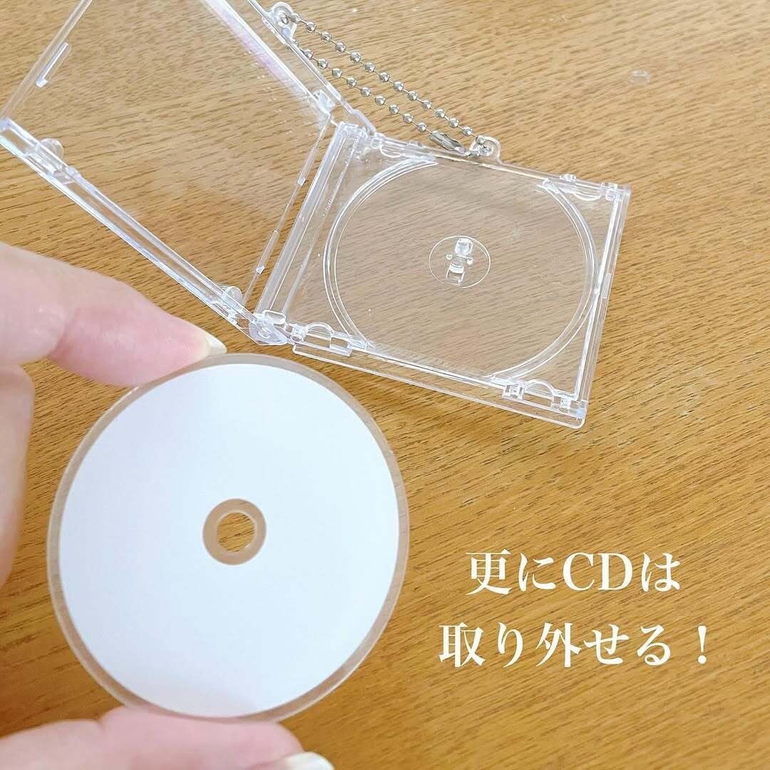 めちゃ懐かしい〜!キーチェーン「カセットデザイン」「CDデザイン」