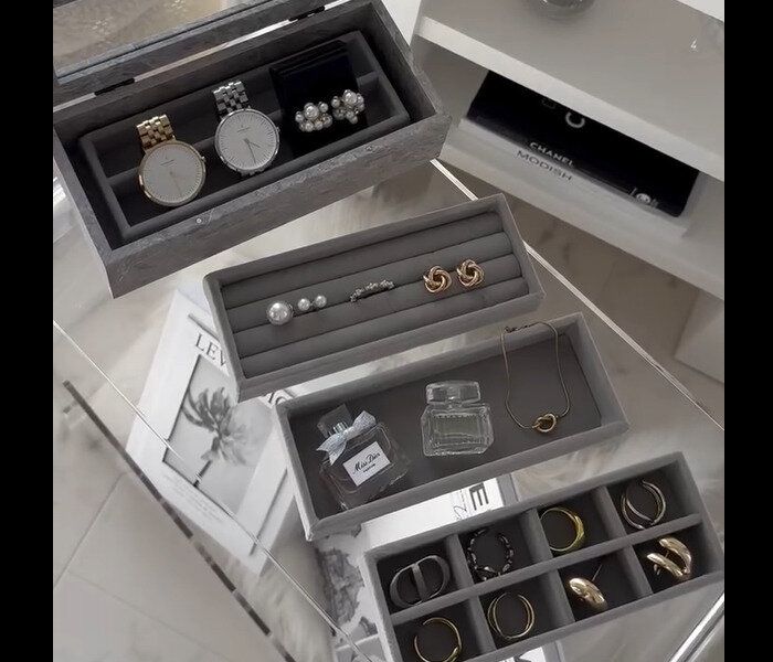 【ダイソー】めっちゃ絶妙!アクセサリートレイ