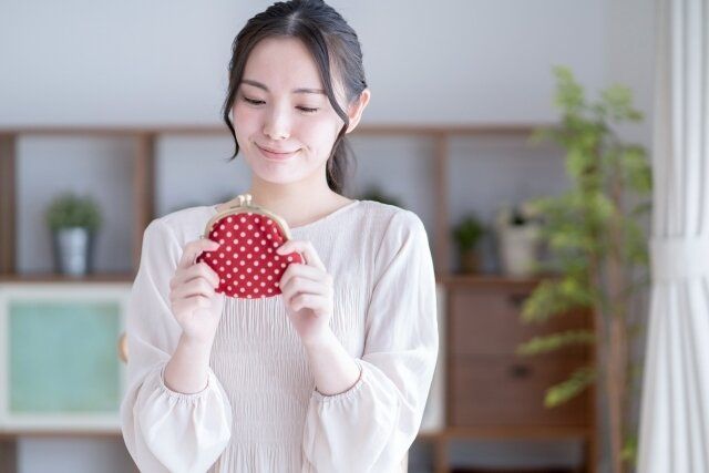 財布ひとつで貯金上手に！FPが教える『貯まる財布の工夫』4選
