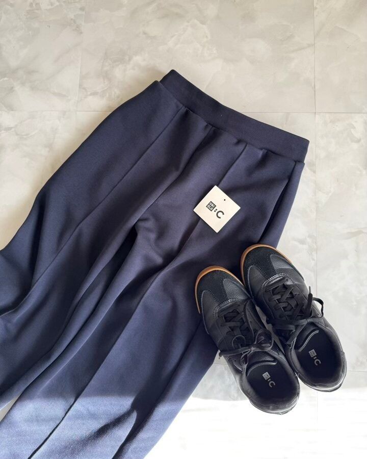 ユニクロシー　スウェットストレートパンツ