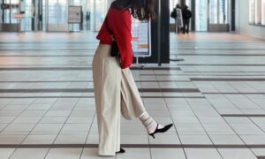 暖かくてお洒落！ユニクロアイテムを使った40代女性「足元の寒さ対策」3つの最新テクニック