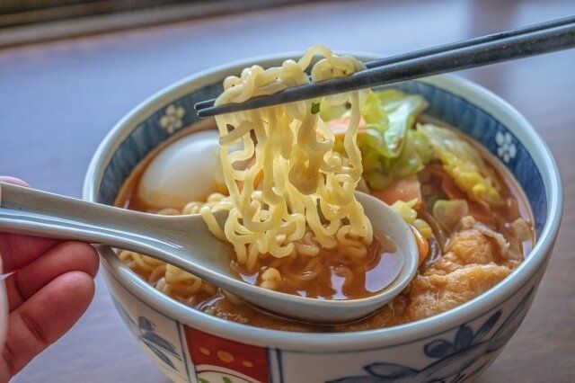 いつもの“即席ラーメン”を劇的においしくする「ひと手間」