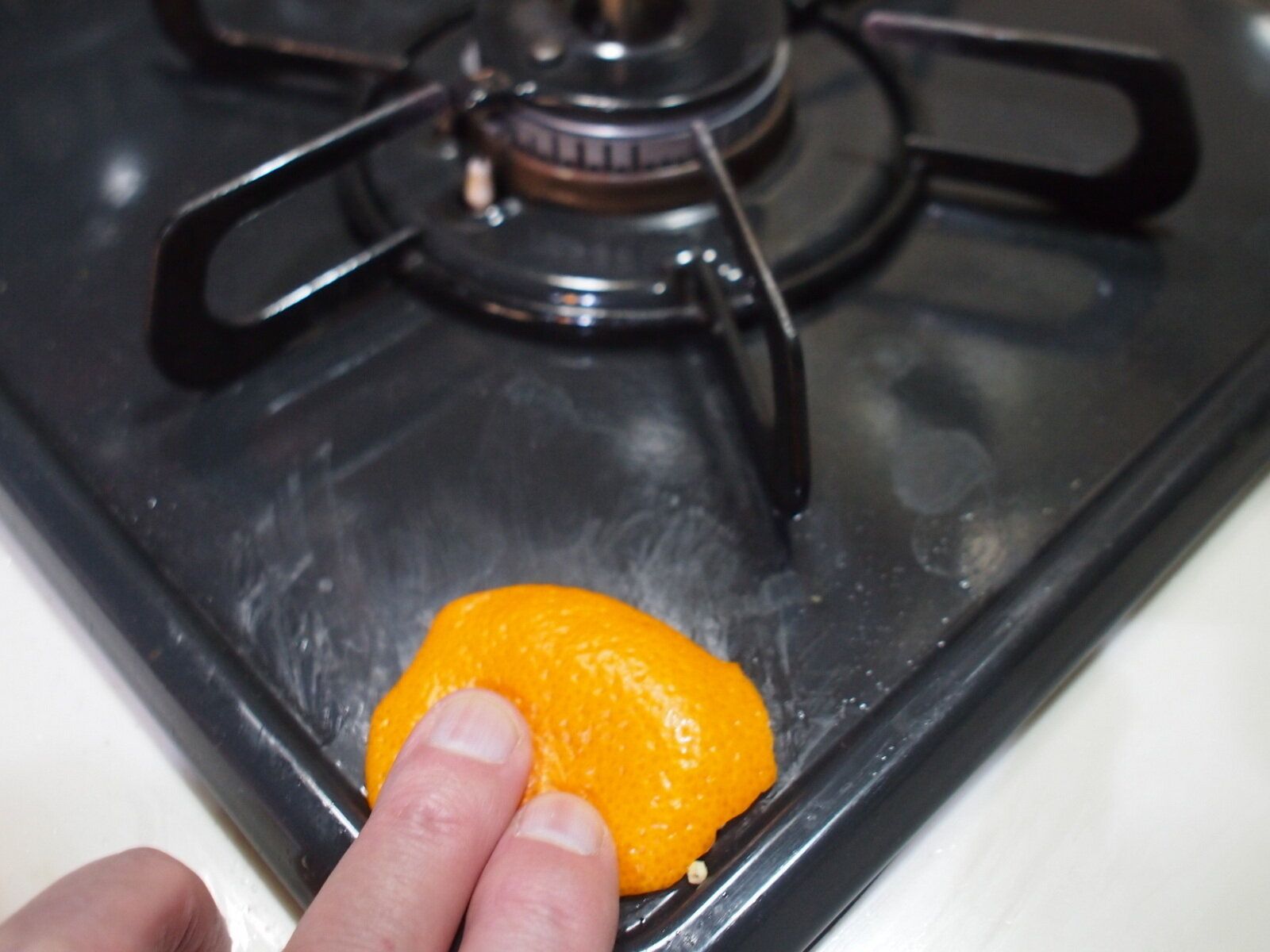 乾燥機なしでタオルがふわふわに!?すぐに役立つ家事の裏ワザ 5選