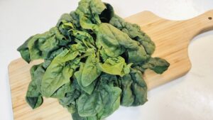 今が旬の「ほうれん草」を買ったらやらなきゃ損！プロが教えるほうれん草の1番おいしい食べ方