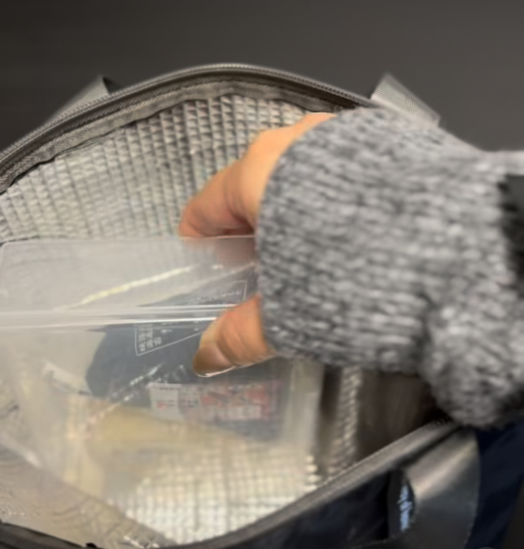 お出かけの時におすすめ！【ダイソー】「ウラ技を紹介」「ボロボロにならない」じゃないほうの使い方