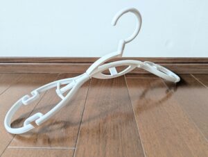 洗濯がラクになる！ニトリの「衣類が乾きやすいハンガー」が手放せない理由