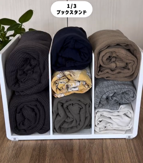 我が家の理想の収納！脱衣所にも使える「ブックスタンド」