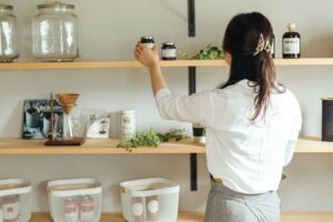 もう「期限切れ」で泣かない！食品ストックを2つに分けるだけの超・管理術