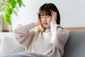 家が散らかっているとお金が貯まらない!?整理のプロが実感！汚部屋の人がやりがちな負の行動3選