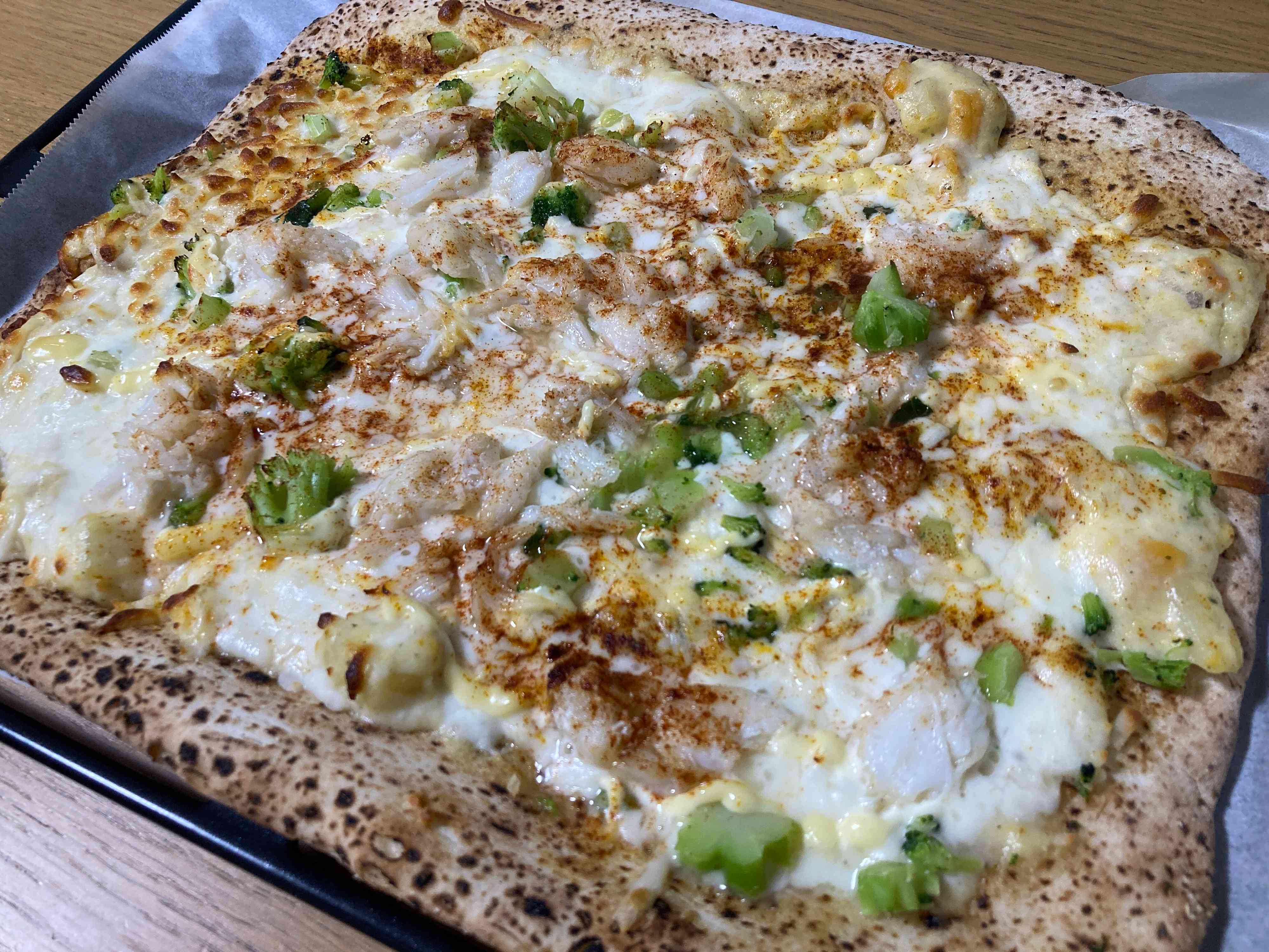 コストコのズワイガニのピザ