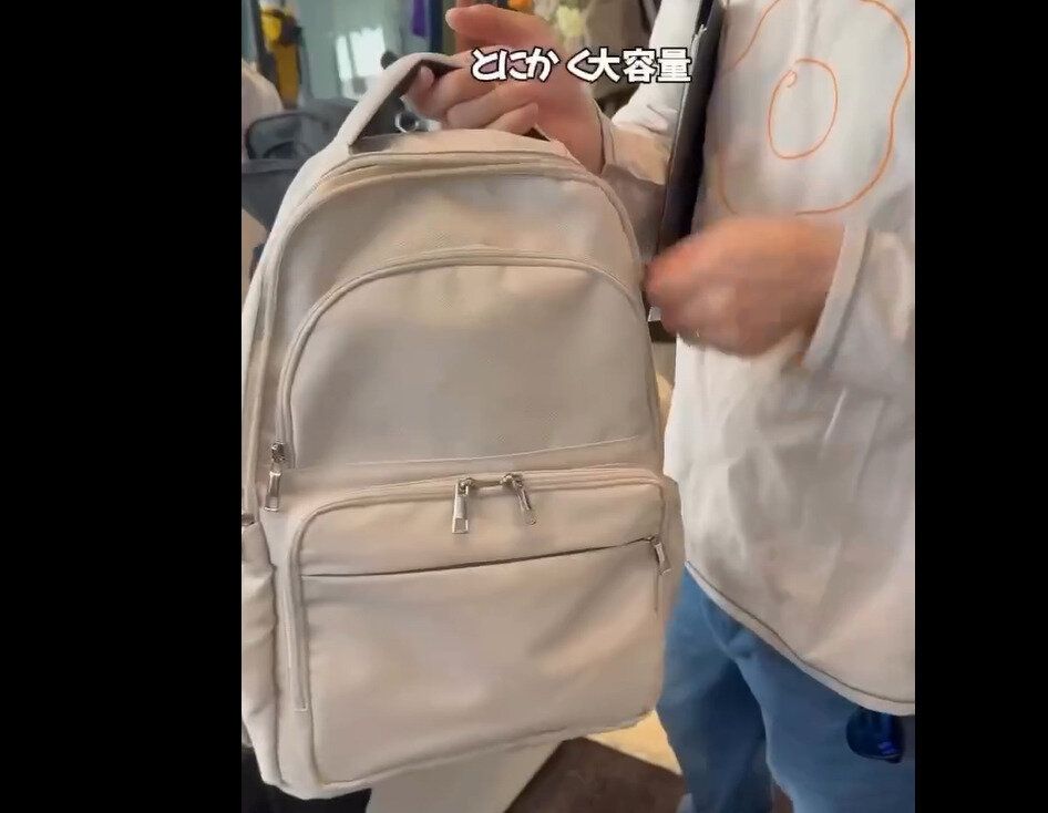 【ワークマン】やばいの出してきた！軽量3レイヤーポケットマザーズリュック