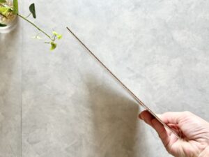 「貼るだけでマグネット収納爆誕！」ダイソーで見つけた110円じゃないけどお値段以上に活躍する神アイテム