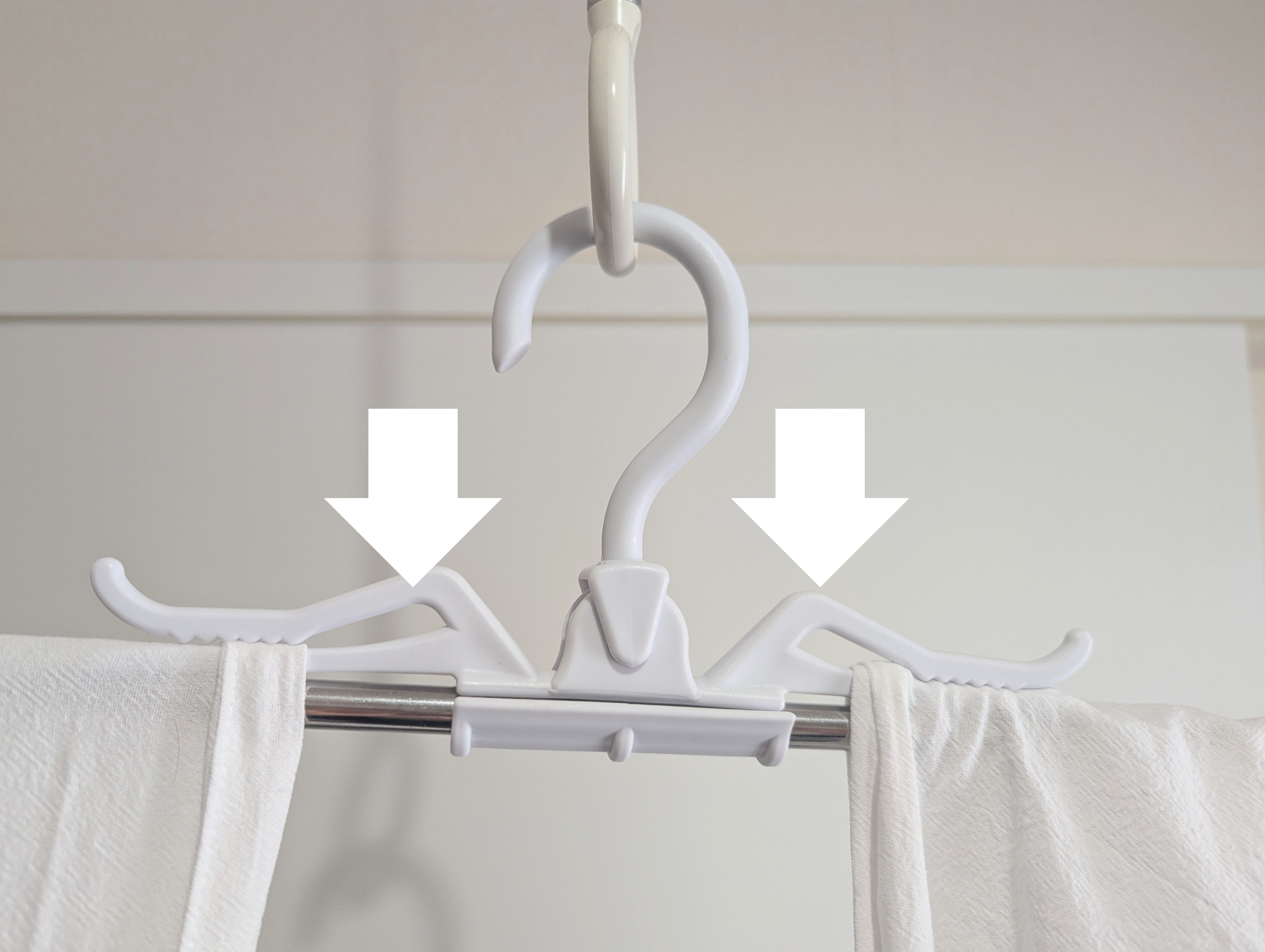ハンガーについているクリップ