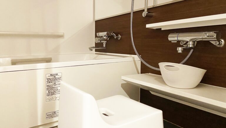 置くだけで汚れやすくなる!お風呂場に置くとNGなアイテム3つ