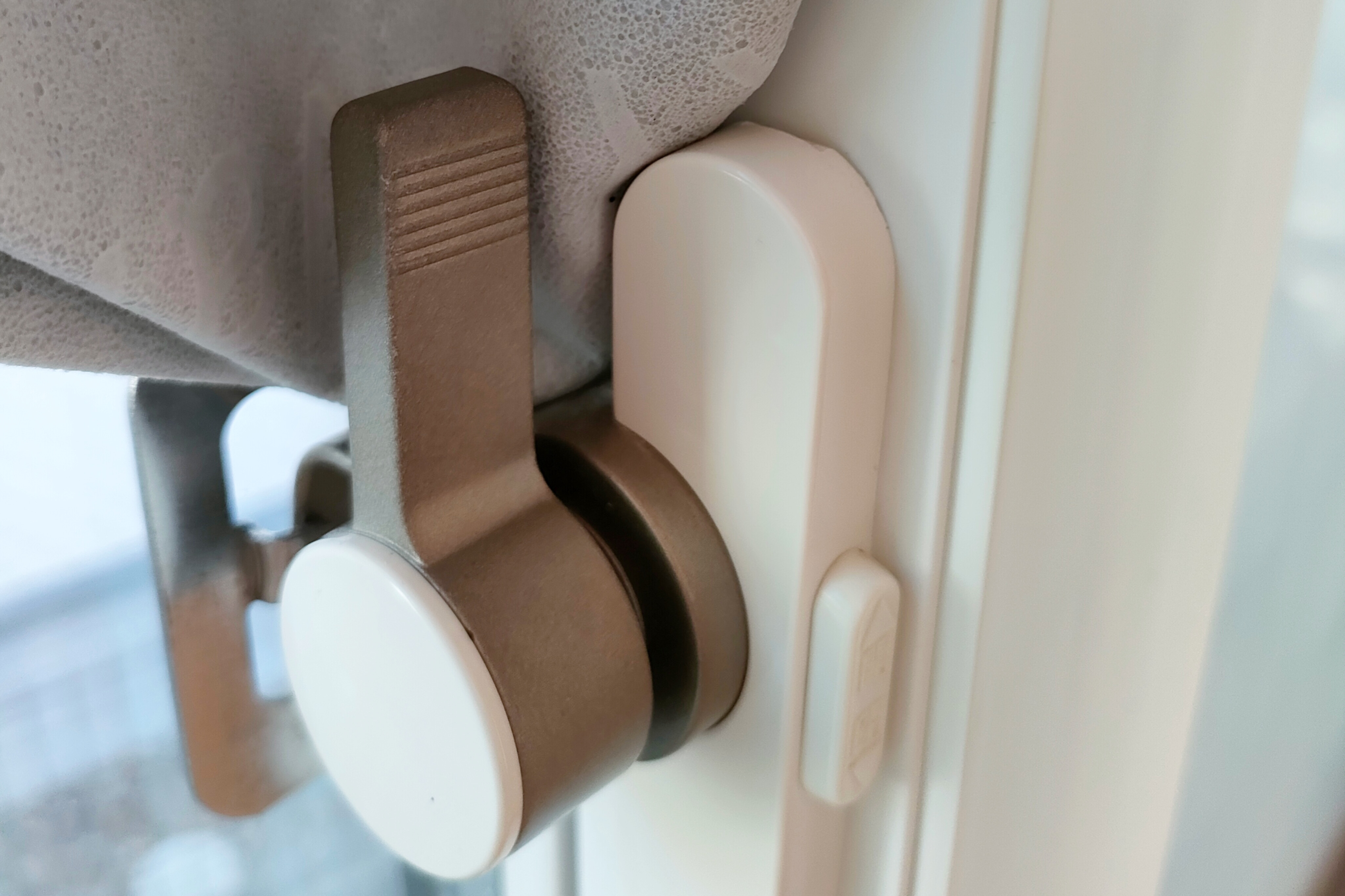 こまかい隙間を吸水