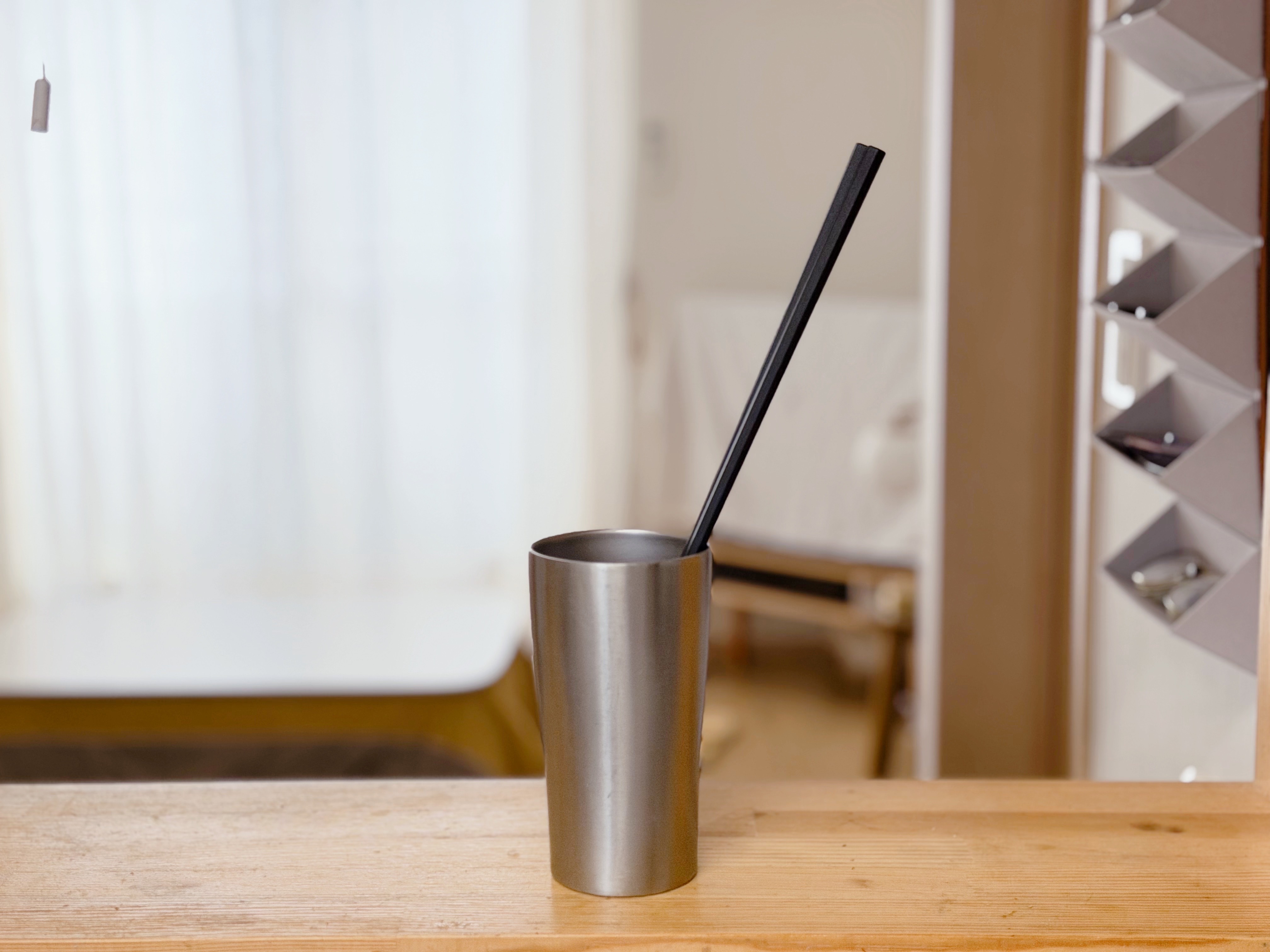 ポイント1．オールブラックでスタイリッシュな見た目