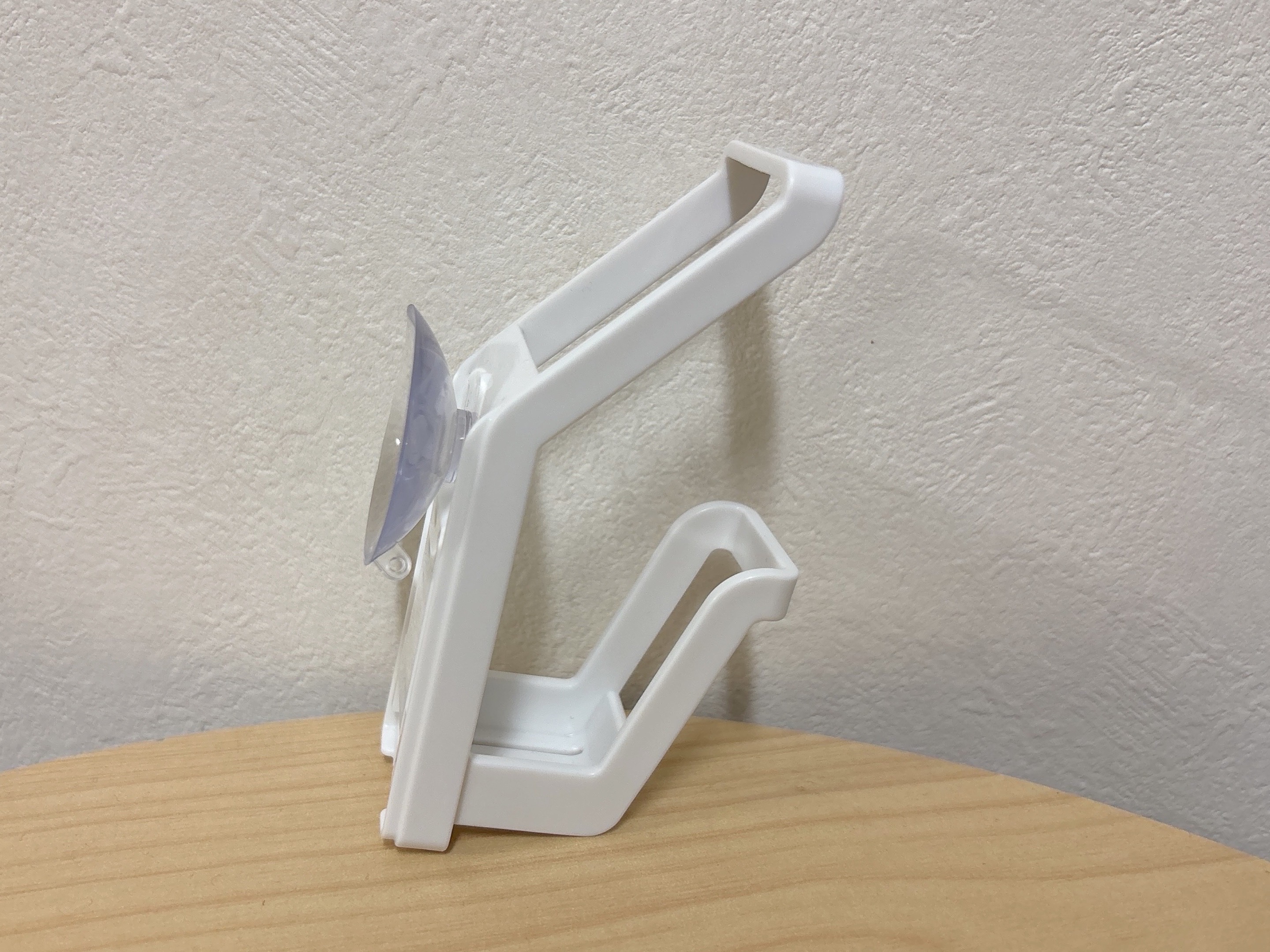 セリアのタテ・ヨコスポンジホルダー横向き画像