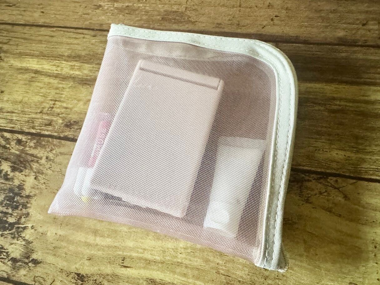 小さいからポーチにも入れやすい