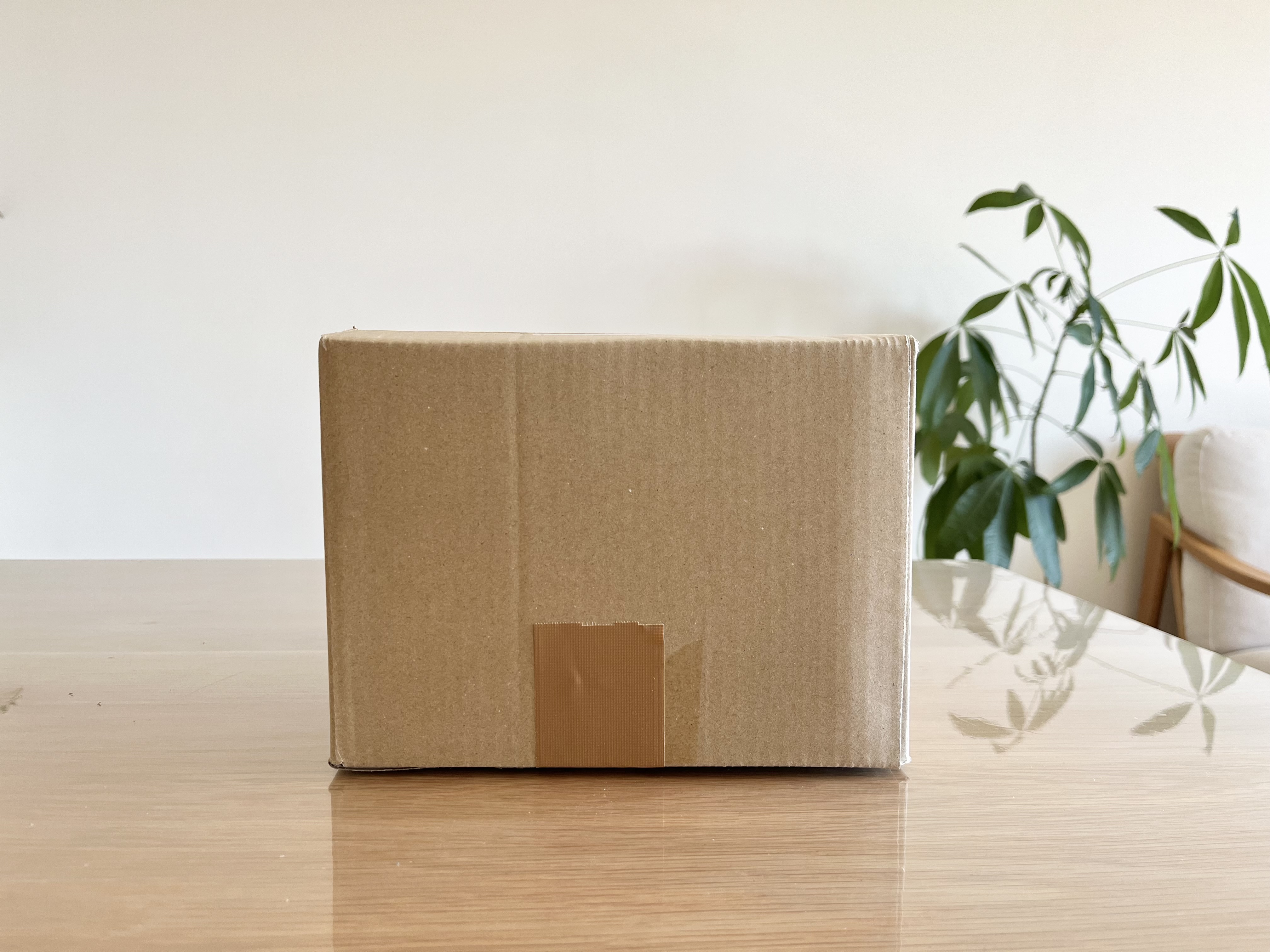 セリアの「段ボールサイズ調節カッター」使用画像