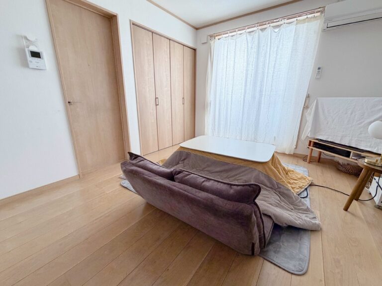 やめて正解！シンプリストのリビングが5分で片づくアイデア3選