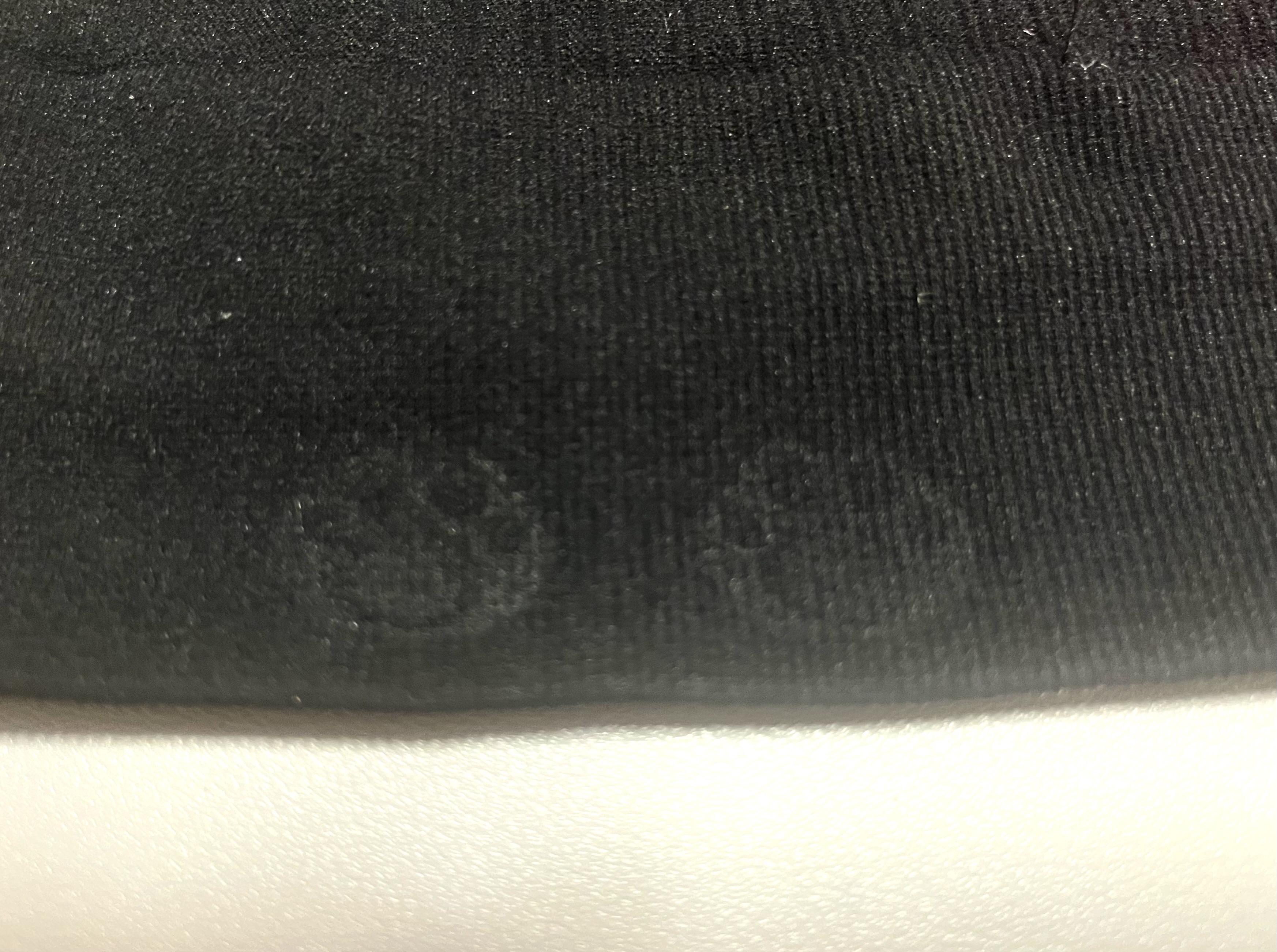 クリップの跡拡大画像