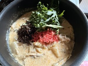 【カルディ】寒いときこそ辛いものを食べて温まる！いつもの鍋に飽きたら、痺れる辛さのスパイシー鍋の素２選