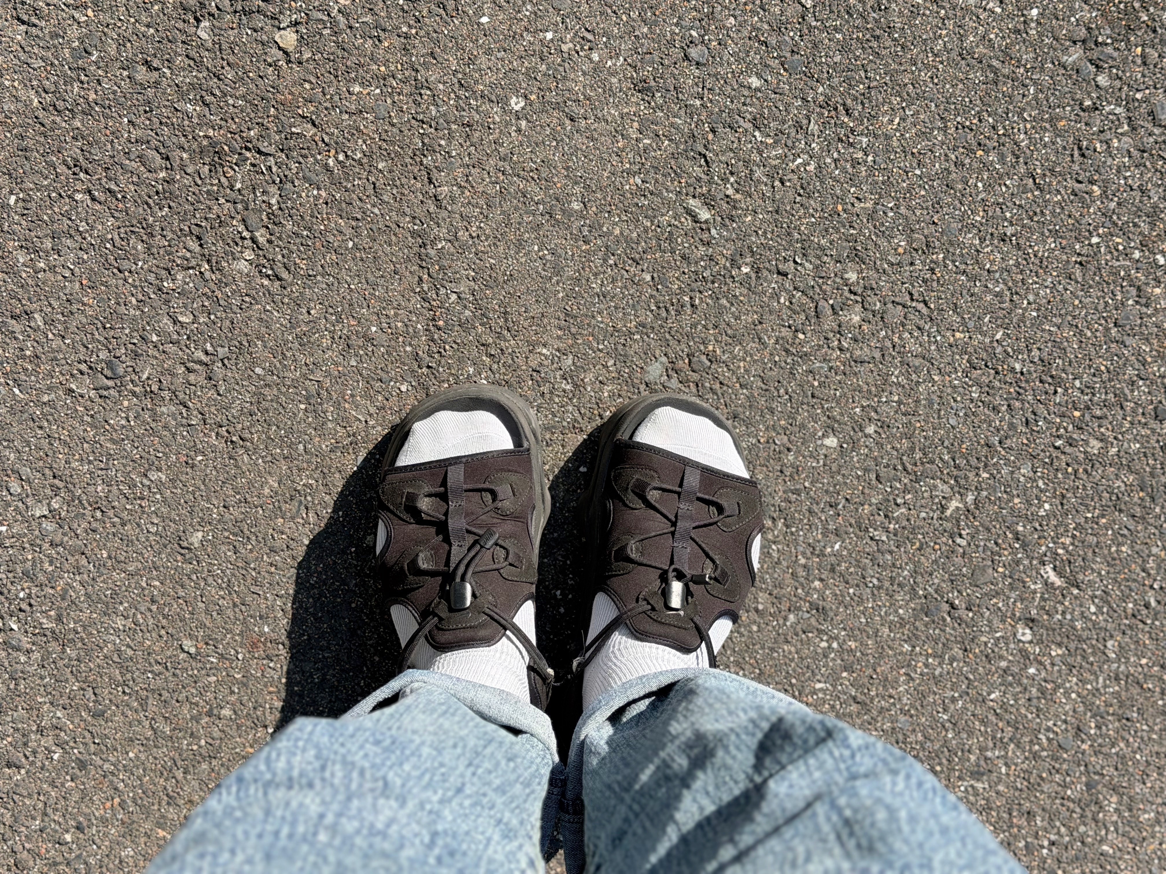 2．豊富な種類とカラーバリエーション