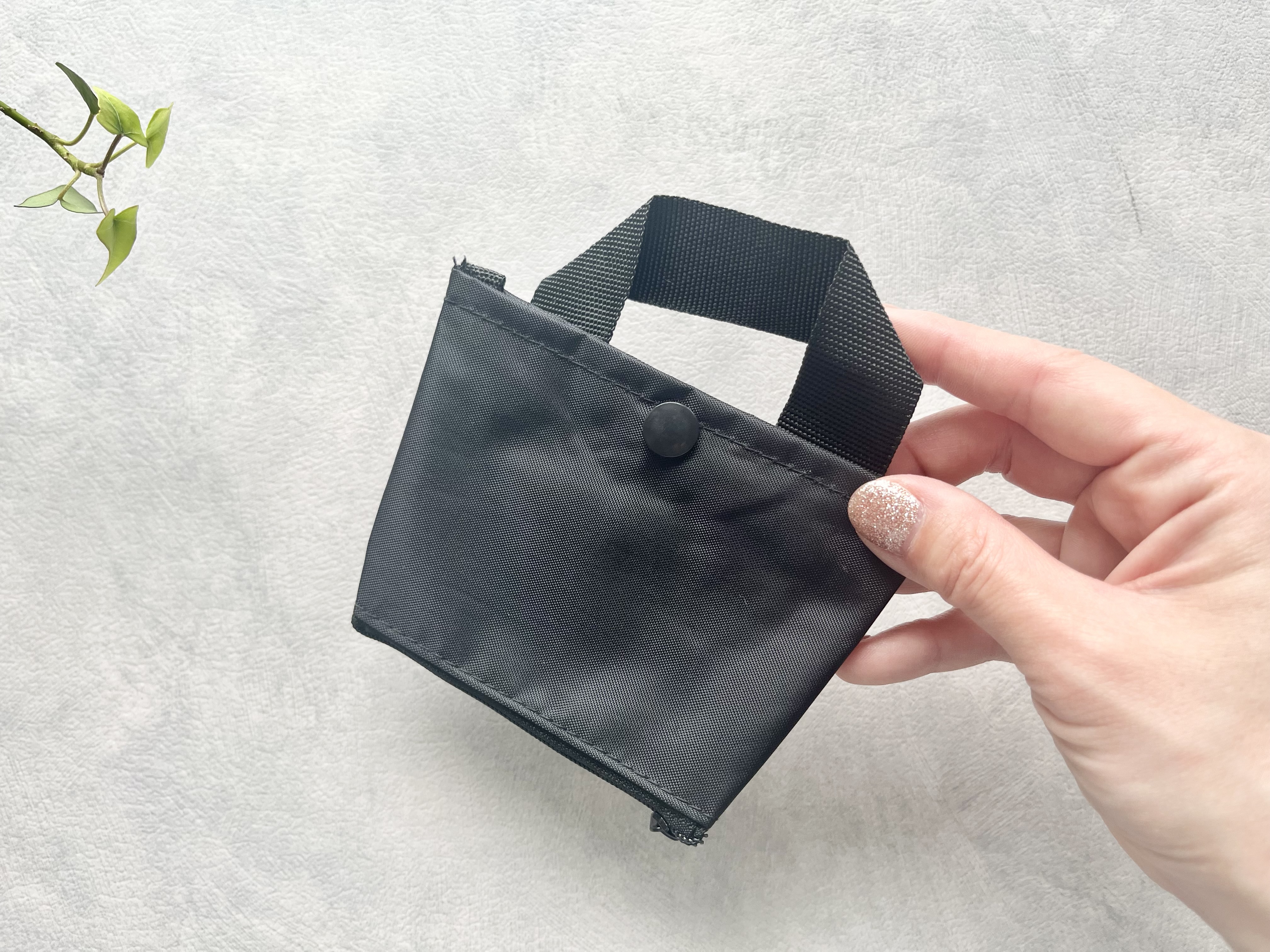 セリアの「2WAY バッグインポーチ」の商品画像