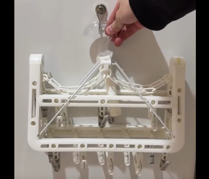 【ダイソー】万能すぎる！超強力マグネットフック