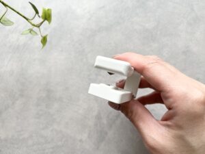 「こんなに快適に切れるなんて！」「これ考えた人、天才」セリアのありそうでなかった優秀カッター