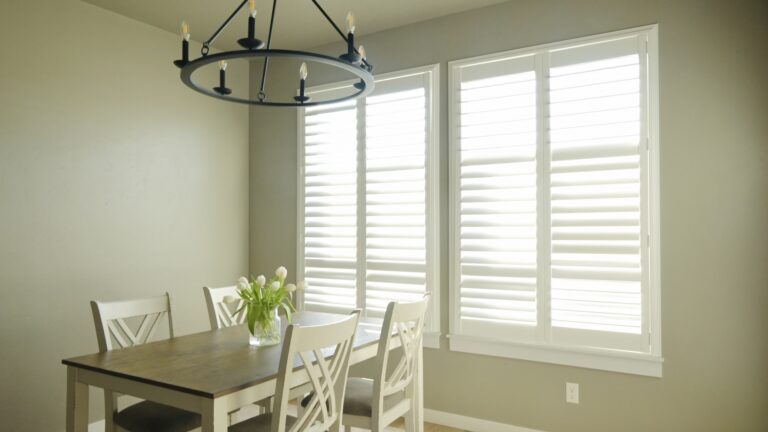 じつは置かなくてもよかった！リビングに置くのをやめても、とくに困らなかったもの3選