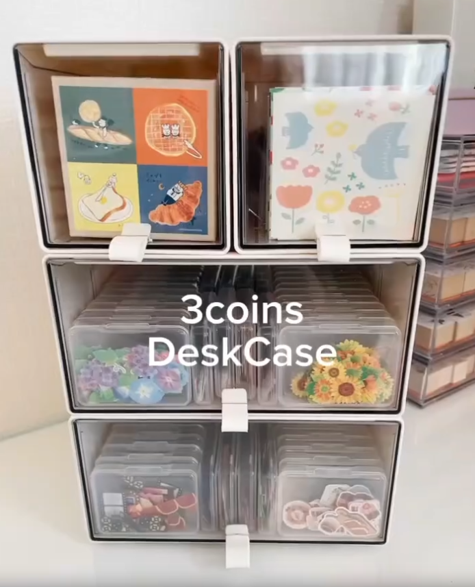 デスクケースが使いやすそうで大満足！