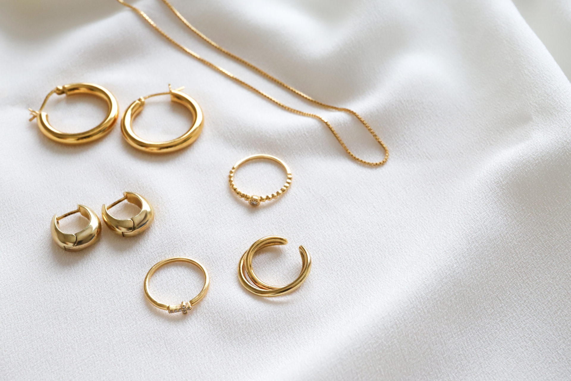 ゴールドアクセサリー