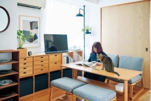 50代、認知症の母と向き合いながら。「好き」に囲まれる私らしい暮らし