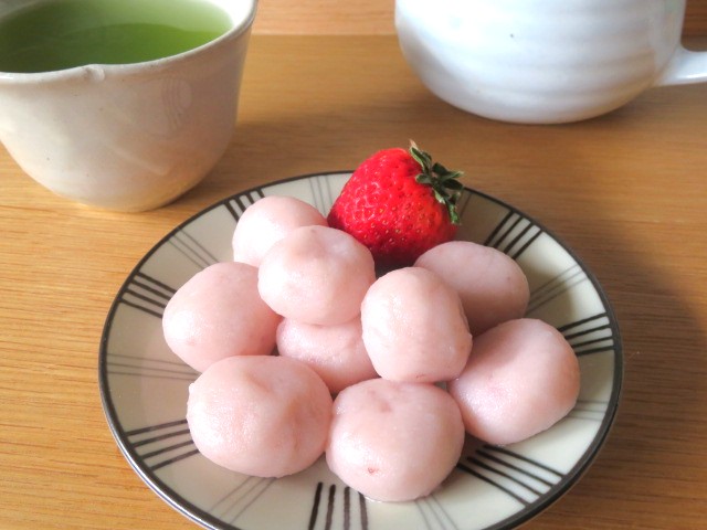 いちごだんご
