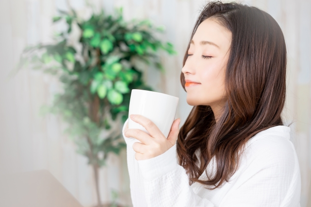 女性